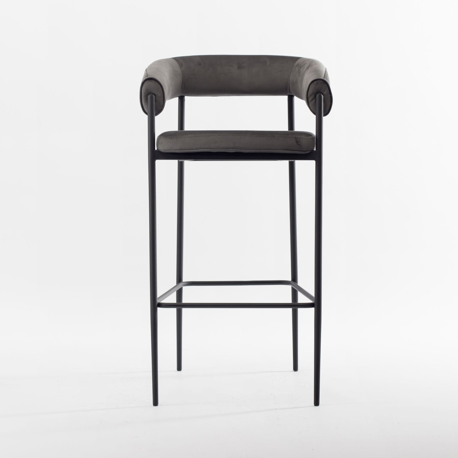 Стул барный Манчестер сиденье с наклоном темно-серый бархат ножки металл черный
