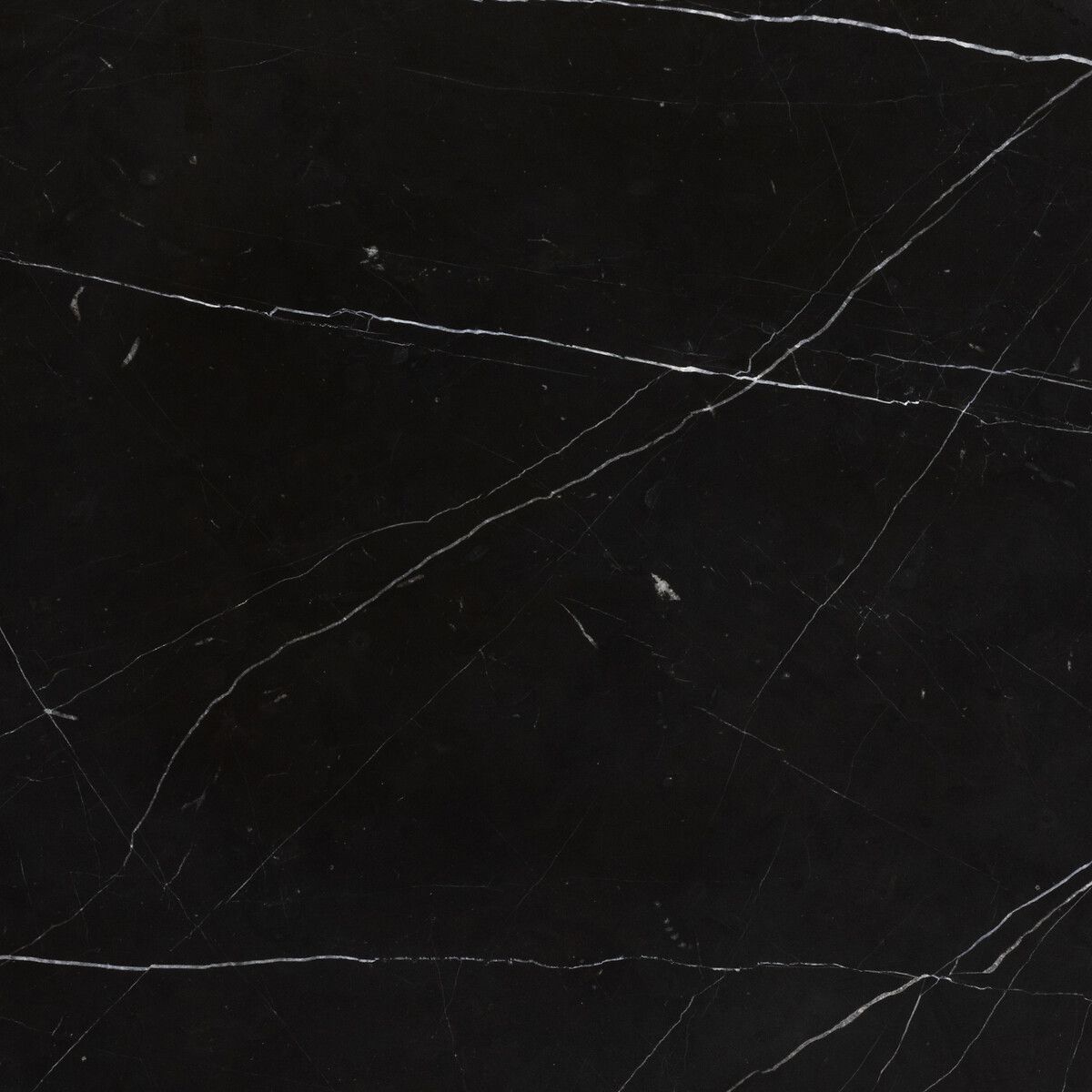 Стол-бистро из черного мрамора Lixfeld на 2 персоны черный