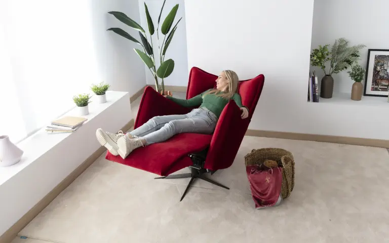 Кресло-реклайнер Sillon "KR" Relax отделка Velsatis 37