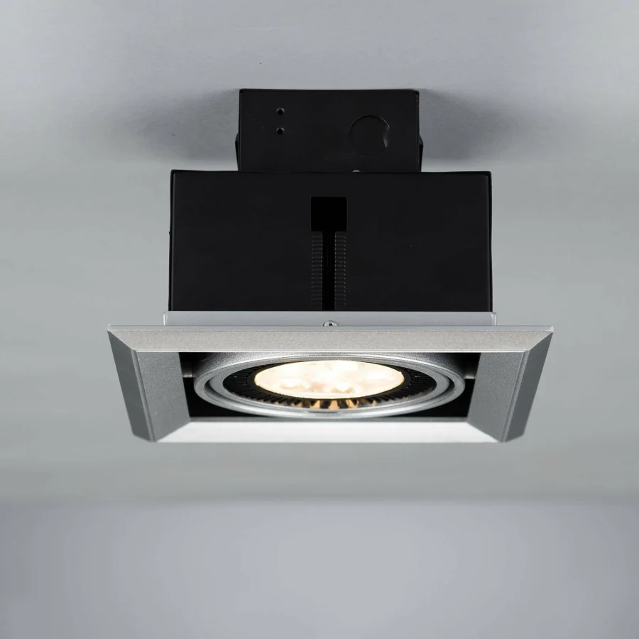Встраиваемый потолочный светильник Grille Lamp 1 21х21