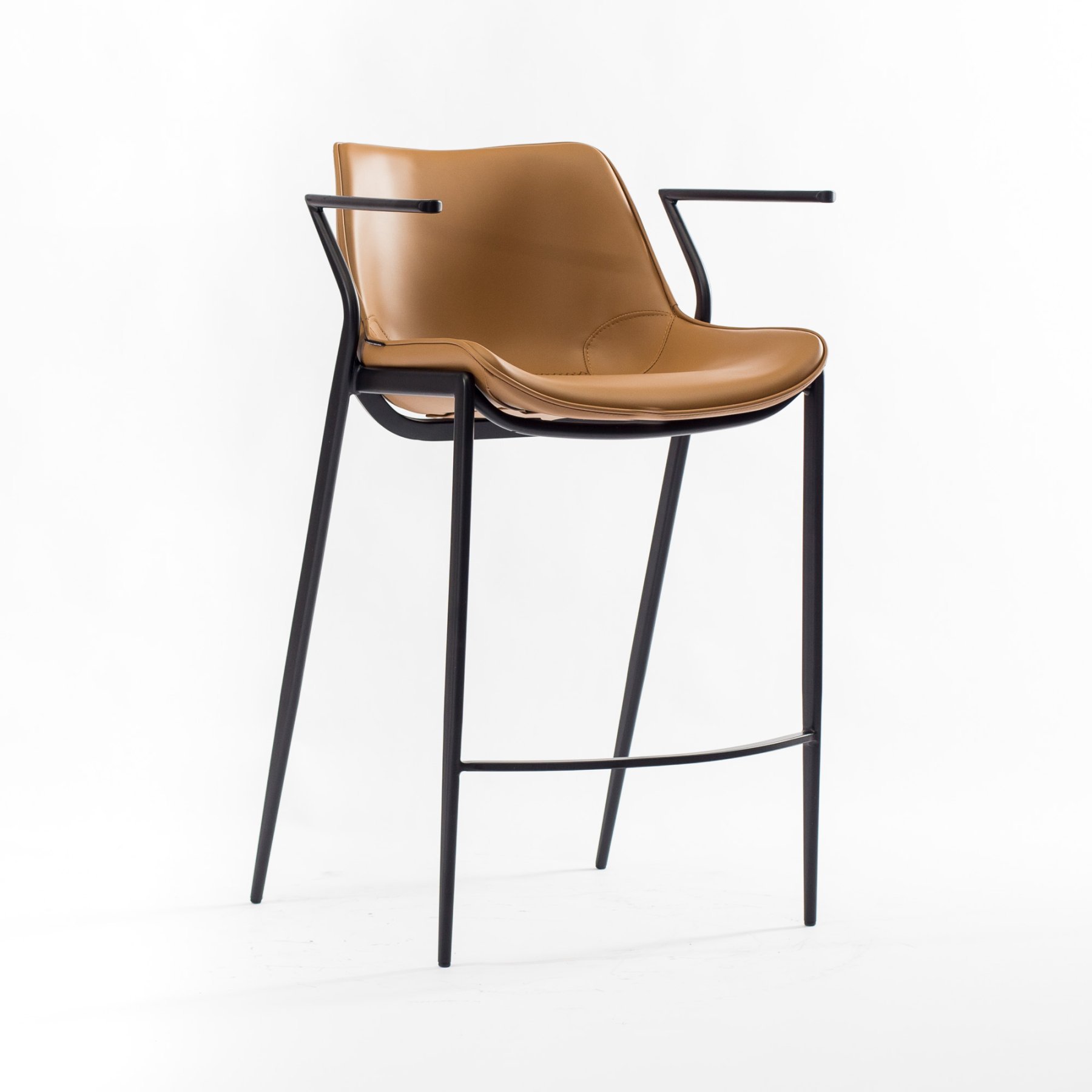 Стул Эссен барный светло-коричневая экокожа ножки черные