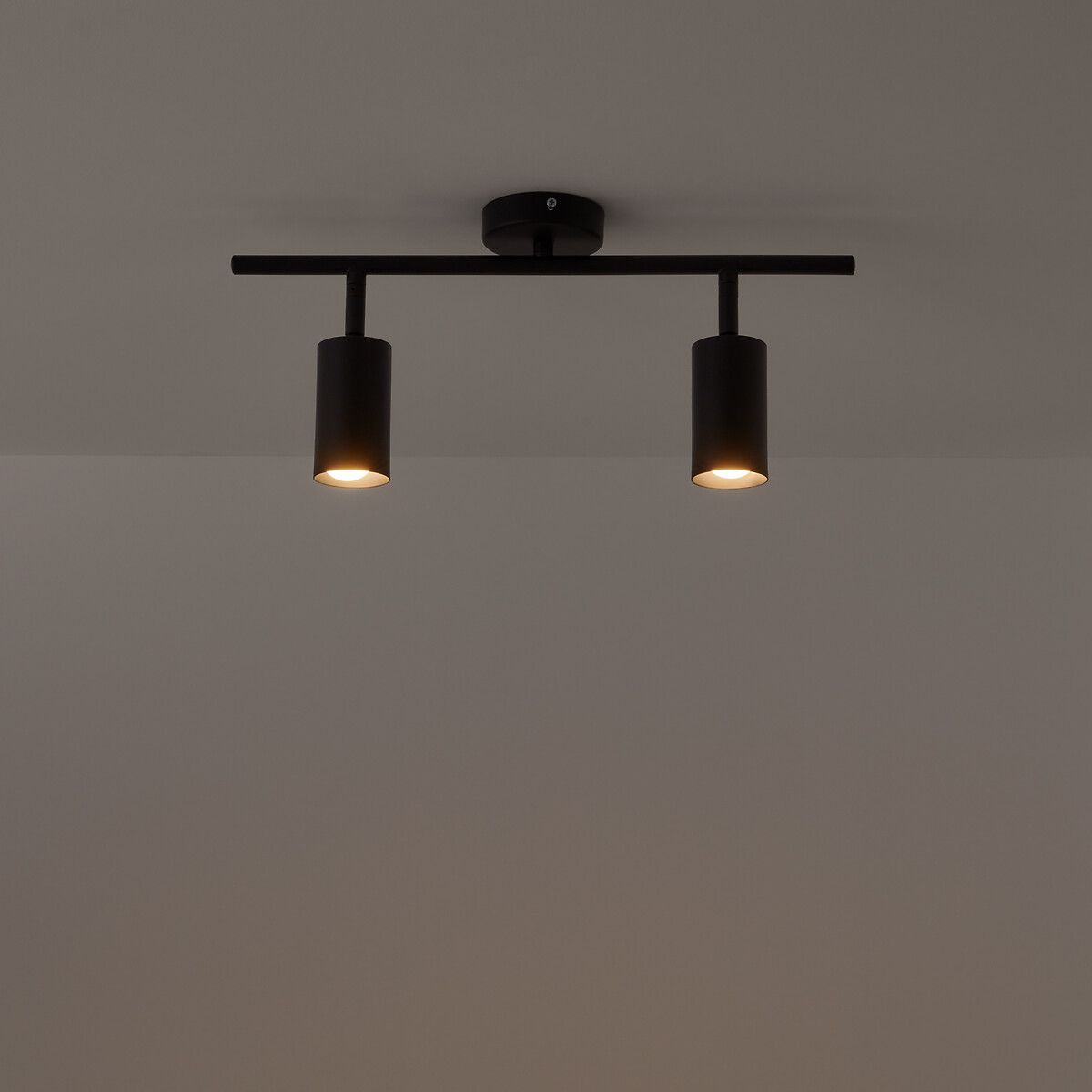 Двойной регулируемый потолочный точечный светильник Projoto единый размер черный