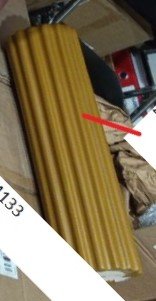 Столик Onica с круглой столешницей, латунный металл, медовый