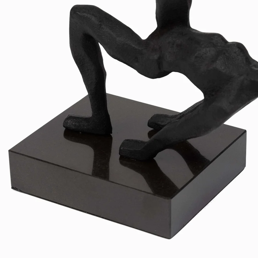 Статуэтка Madjus